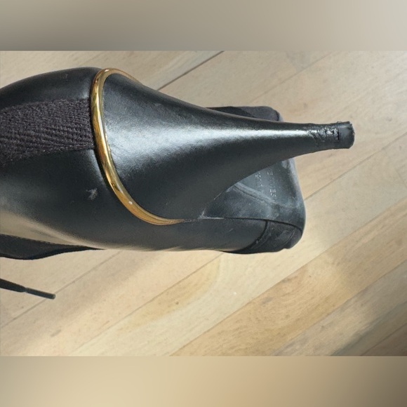 Nine West black tie up booties with zipper. Size 7 1/2 - Picture 6 of 15